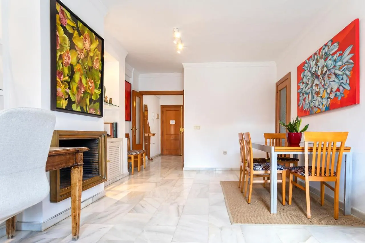 ÁTICO amplio y luminoso SOHO  Apartamento Málaga