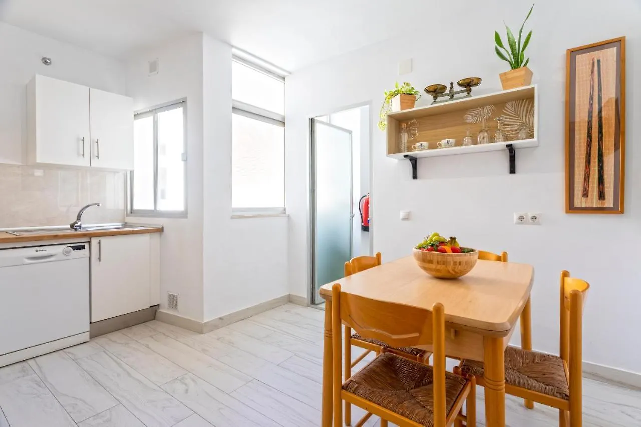 ÁTICO amplio y luminoso SOHO  Apartamento Málaga