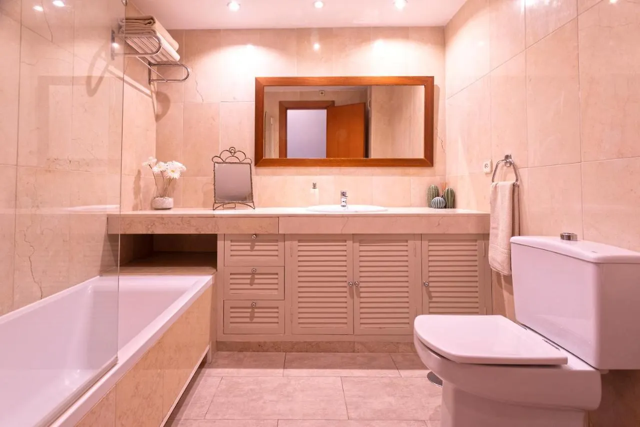 ÁTICO amplio y luminoso SOHO  Apartamento Málaga